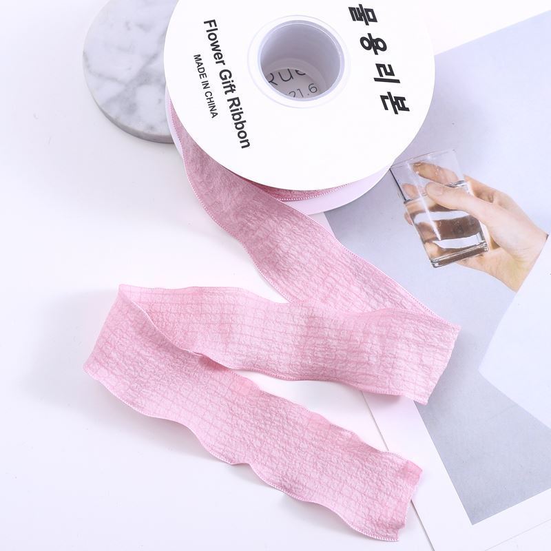 SP-fish-tail shaped ribbon，pleated shaped ribbon，wavy-edge organza ribbon，fresh flower packaging materials，bouquet ribbon