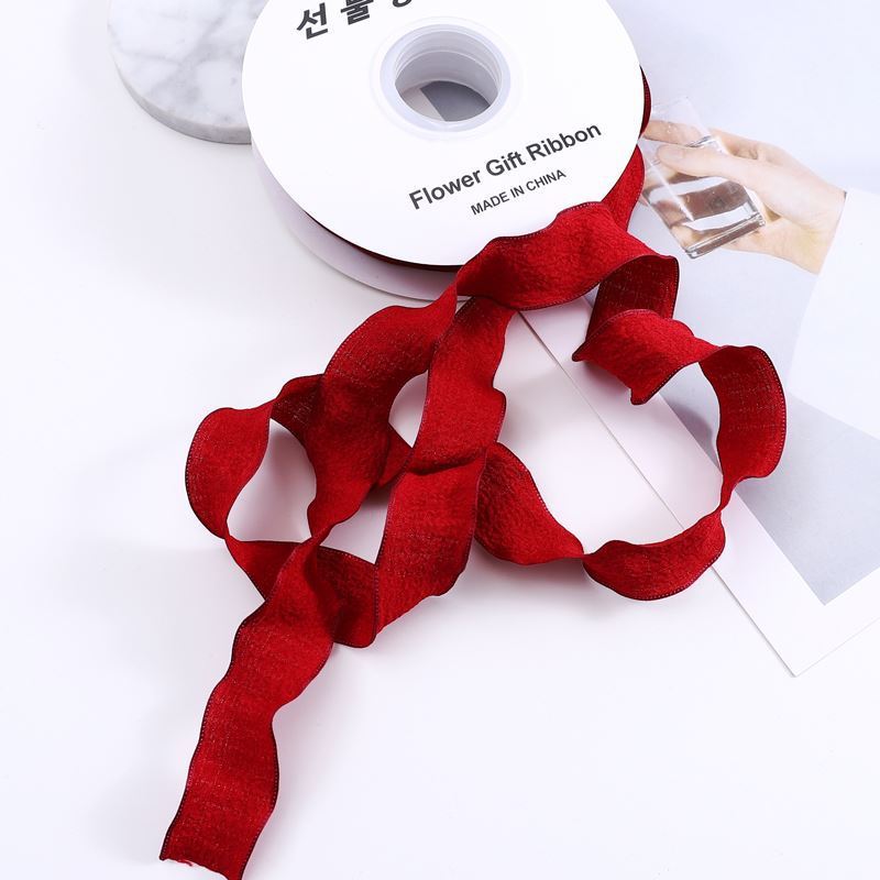 SP-fish-tail shaped ribbon，pleated shaped ribbon，wavy-edge organza ribbon，fresh flower packaging materials，bouquet ribbon