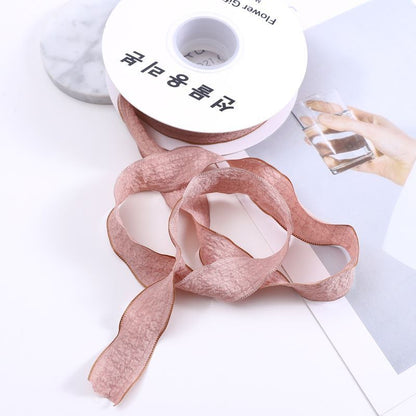 SP-fish-tail shaped ribbon，pleated shaped ribbon，wavy-edge organza ribbon，fresh flower packaging materials，bouquet ribbon